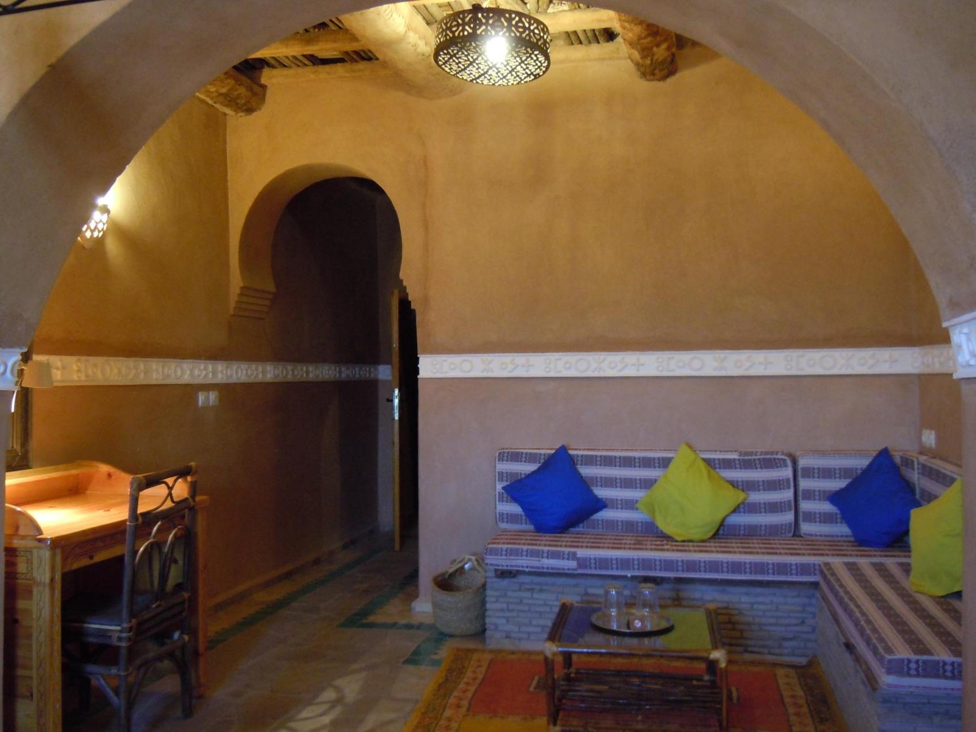 Kasbah Hotel Ait Omar Nkob Екстериор снимка
