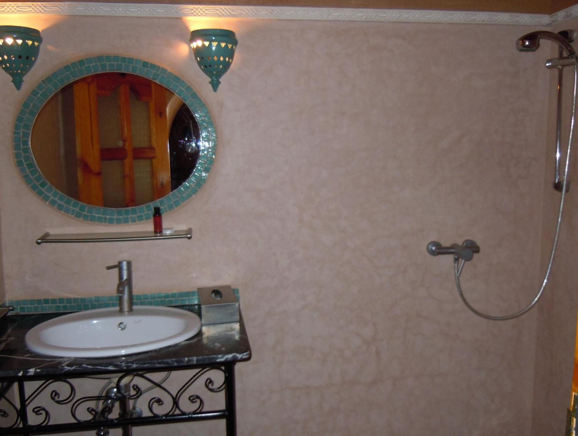Kasbah Hotel Ait Omar Nkob Екстериор снимка